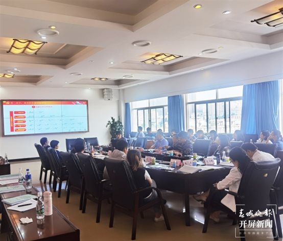 云大附中“两张清单”促党建工作责任落地