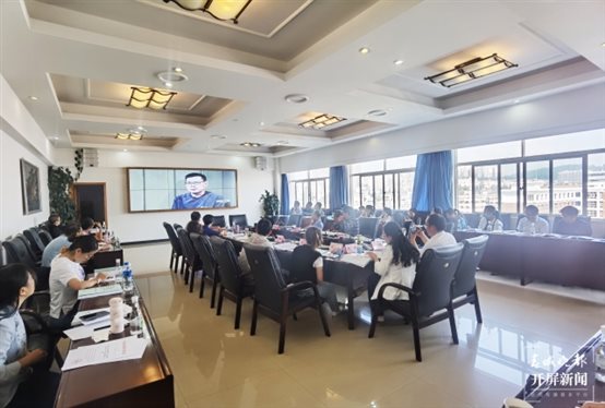 云大附中“两张清单”促党建工作责任落地