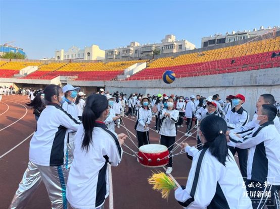 云附学子大型团体操展演舞出青春风采！ (18).jpg