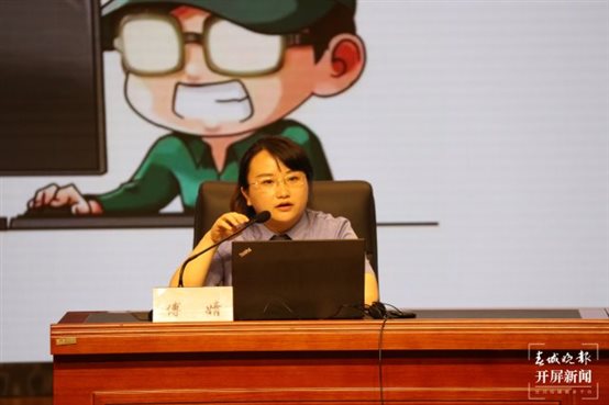 向校园欺凌说“不”！检察官走进云大附中带来一场法制讲座