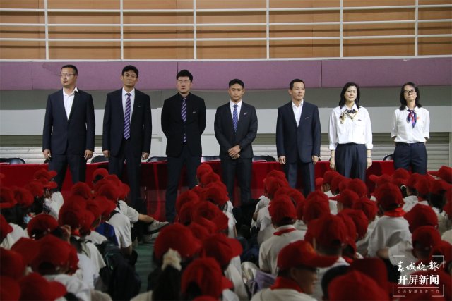 云大附中新生家长会温情启幕