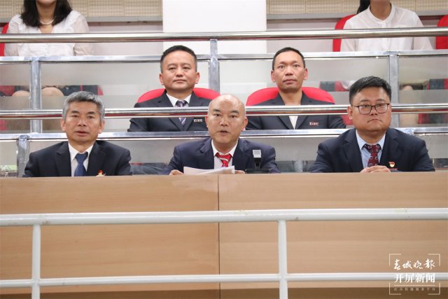云大附中新生家长会温情启幕